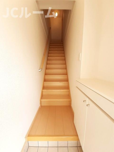 ヴィア　シエロの玄関
