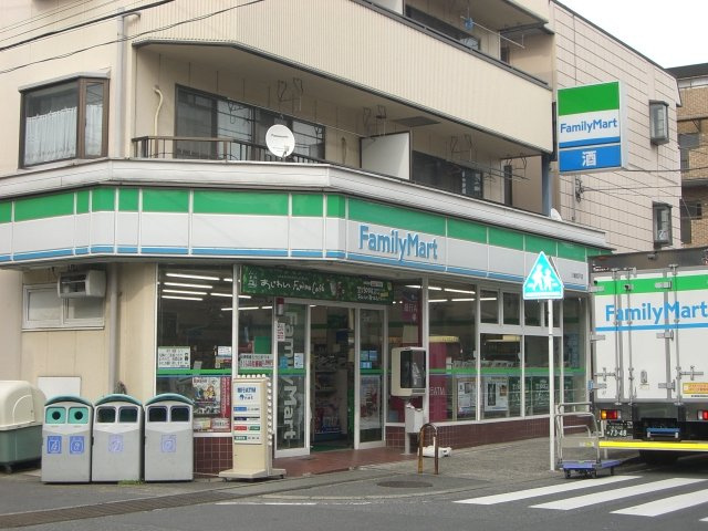 レオパレスパインの周辺
