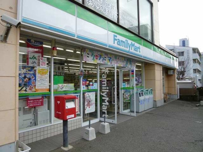 【周辺】 | シルク　ド　レオ | ファミリーマートまで1600m