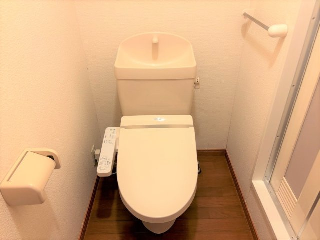レオパレスクロシェットのその他|温水洗浄便座付き