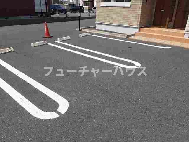サニーガーデン　Ａの駐車場|カースペースがあります