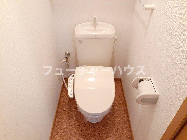 レシデンシア・ノーブレのトイレ|落ち着いたトイレです