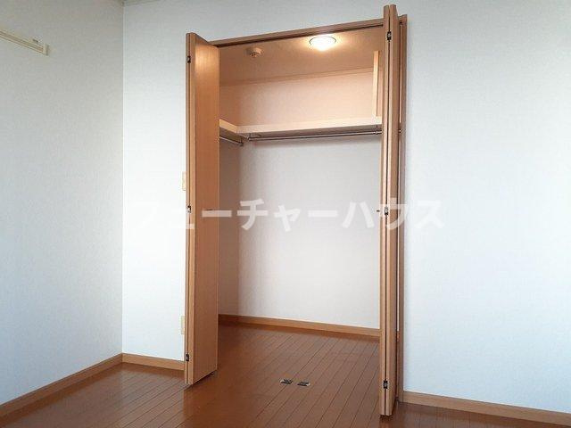 レシデンシア・ノーブレの収納|便利な収納スペースです