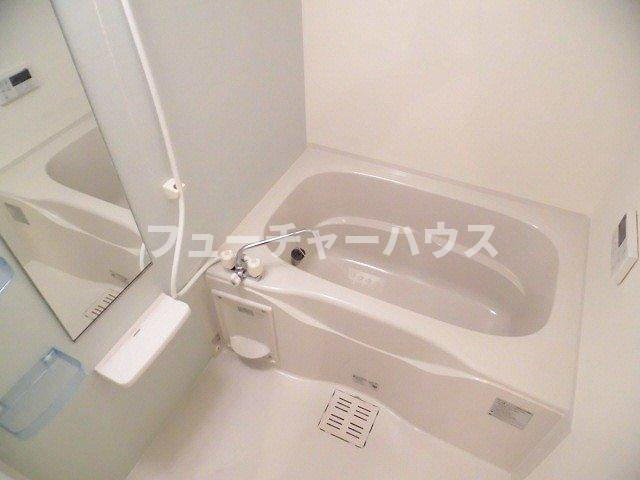 フィルヴェールⅠの浴室|コンパクトで使いやすいお風呂です