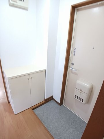 メゾンシャルムの玄関