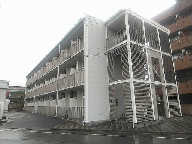 レオパレスブライトの外観
