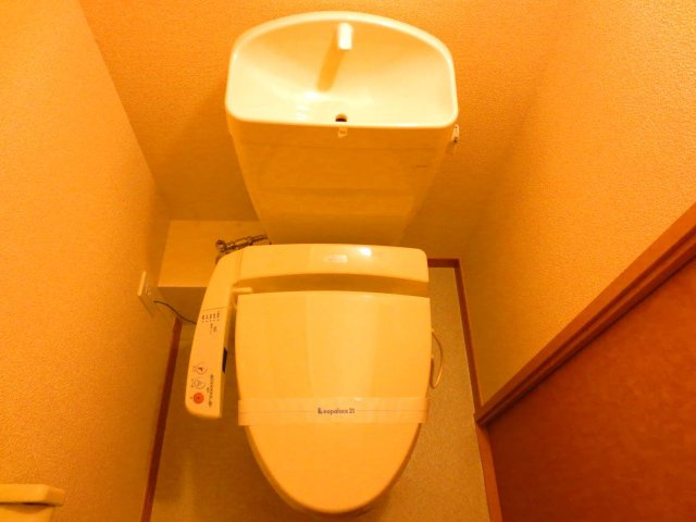 レオパレスフローラＭＫのその他|温水便座機能付き