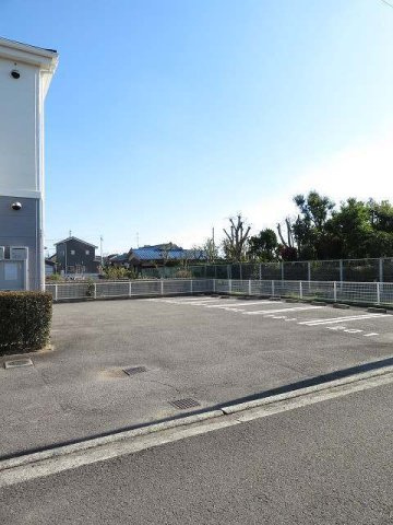 サンフラワーの駐車場