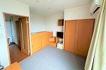 レオパレスイベリスの居間・リビング|※同タイプのお部屋の写真です（1階フローリング）