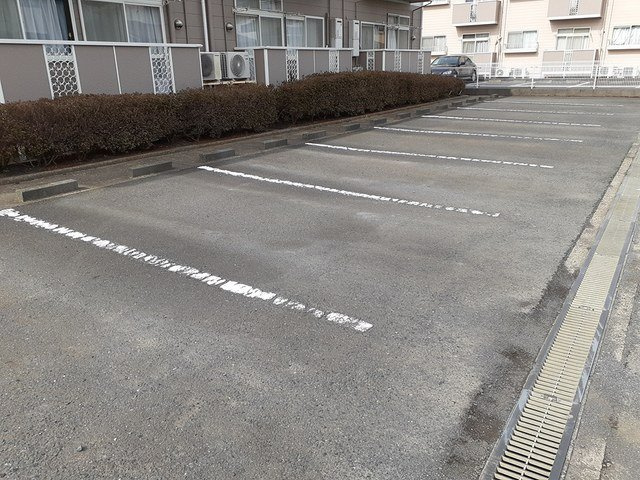 キャッスルＳＷ　Ｃの駐車場