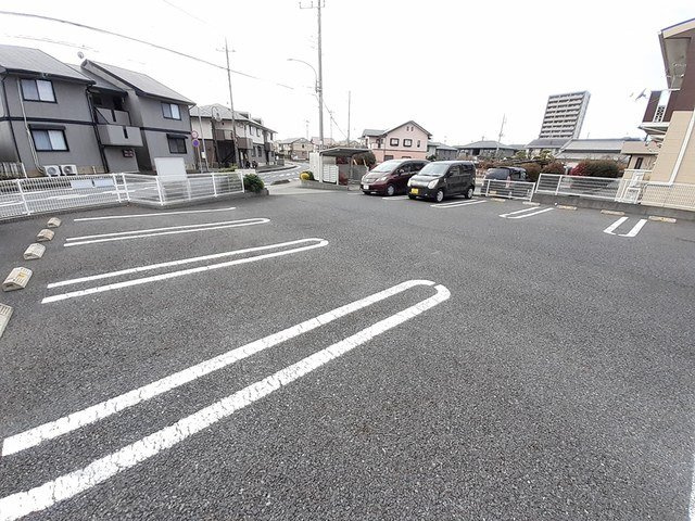 メゾン　ドリカムⅠの駐車場