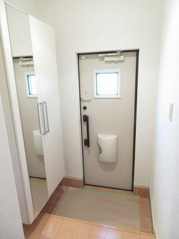 グレイス・パークＡの玄関