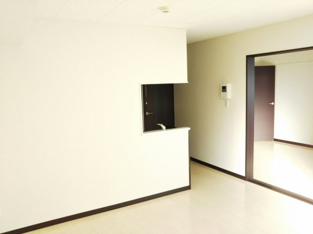レオネクストペリドⅠの寝室|１階はクッションフロアです。同タイプの写真です。