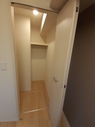 グレイシャスの収納