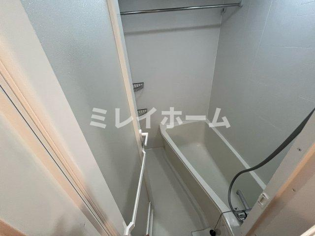アジールコート蒲田の浴室|同建物内、別のお部屋の参考写真になります。