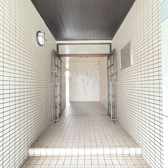 【エントランス】 | アネックス高畑