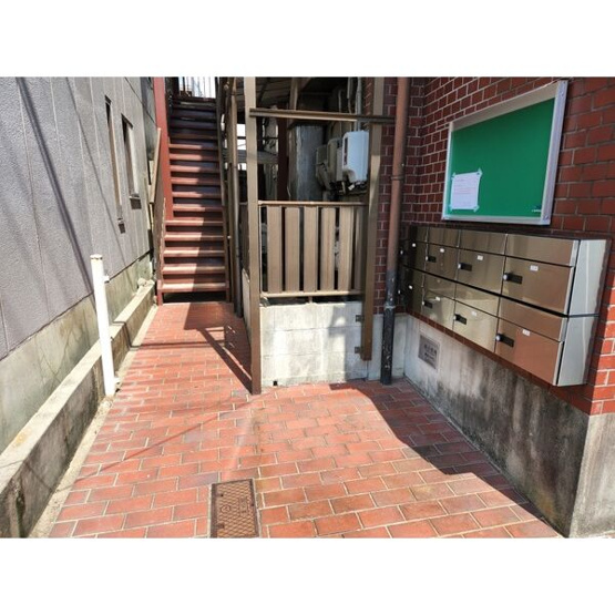 【エントランス】 | ニッシンハイツ万代