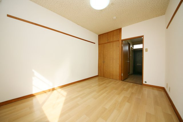 清風苑の洋室|別部屋同間取りのお写真となります。参考にご覧くださいませ。