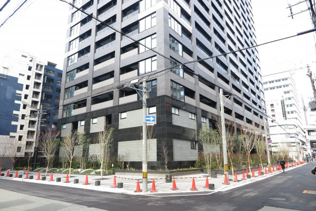 プレサンスレジェンド堺筋本町タワーの周辺