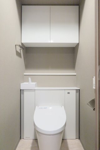 プレサンスレジェンド堺筋本町タワーのトイレ