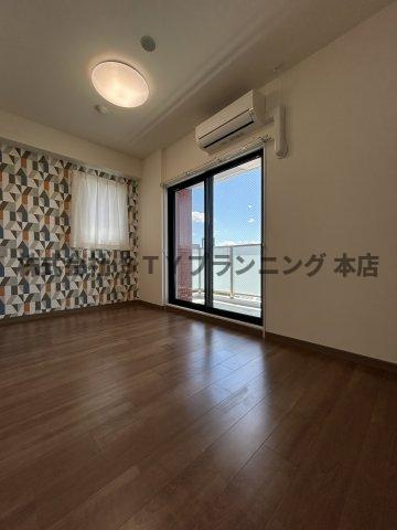 仲介手数料0円！エステシア名駅の居間・リビング