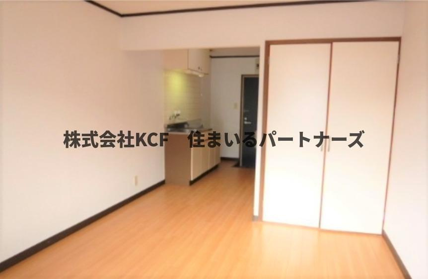 クラウンハイツの寝室|落ち着いた色調の寝室です