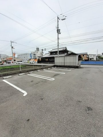 【駐車場】 | ルミエール山越
