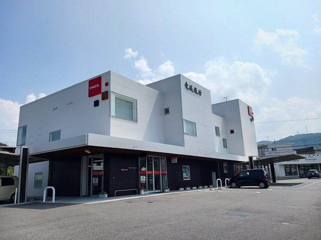 【周辺】 | プリンハウス | 愛媛銀行桑原支店様まで900m
