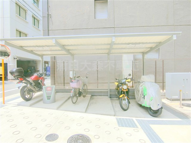 コンフォリア蒲田のその他共用部分|バイク置き場