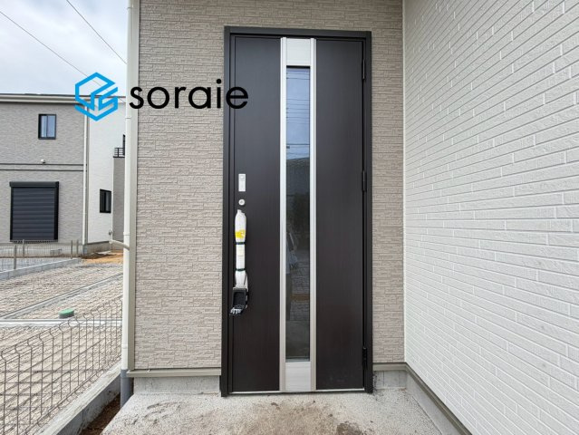 入間市小谷田1丁目　新築戸建　ハートフルタウンの玄関|10/13　撮影