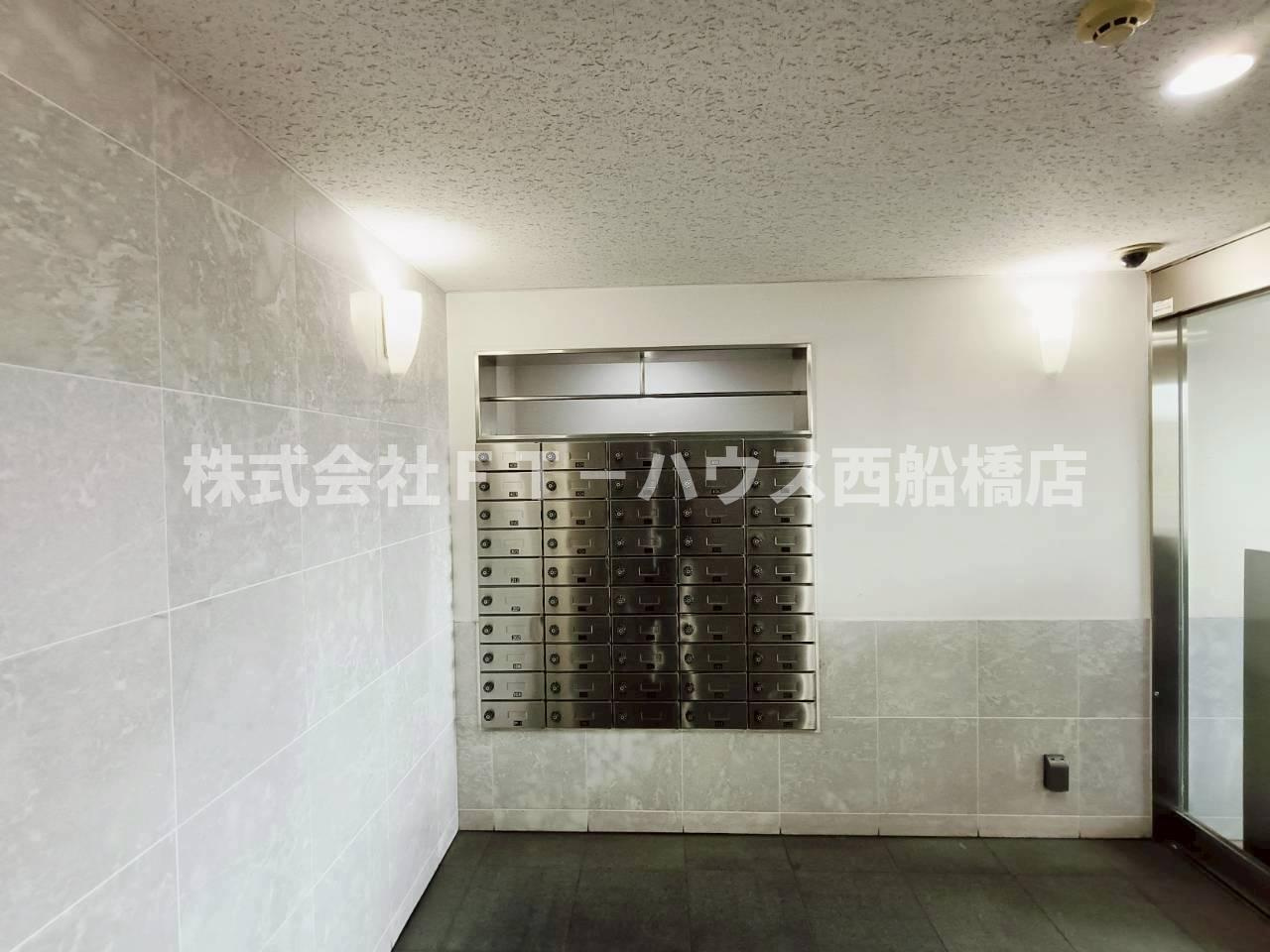Ｓ－ＦＯＲＴ西船橋のエントランス