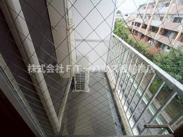 Ｓ－ＦＯＲＴ西船橋の庭