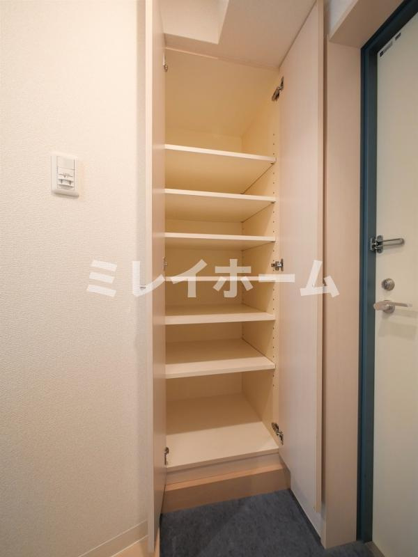 アルテシモブランシェプロヴァの玄関