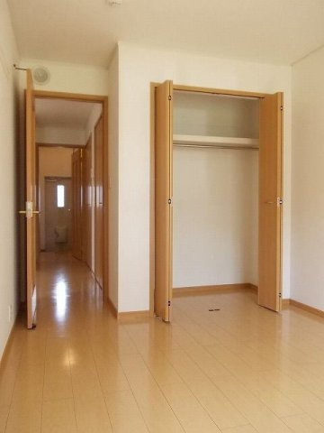 モデレイト　Ⅱの収納|たっぷりとした収納スペースです
