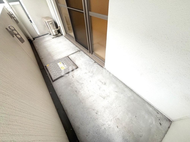 【バルコニー】フィールドイン新大阪