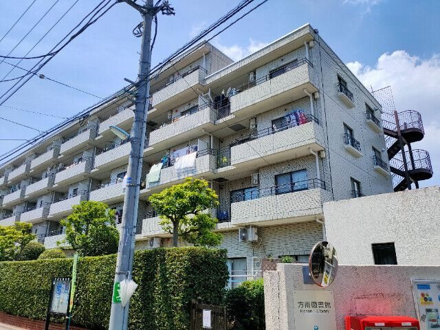 メゾンフォレストの外観