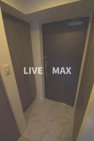 【玄関】ラドゥセール江坂Ⅱ