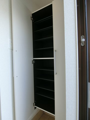 センターポイントⅠの収納|イメージ写真102号室（反転あり）
