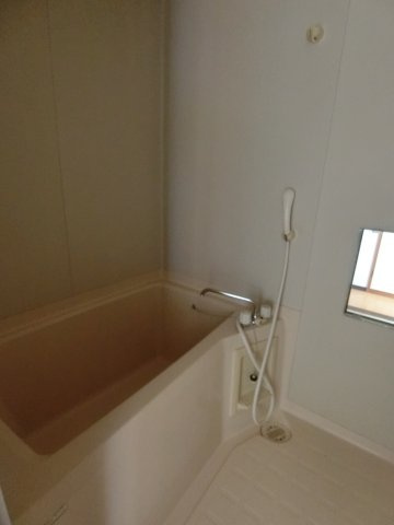 第３コーポエンナの浴室