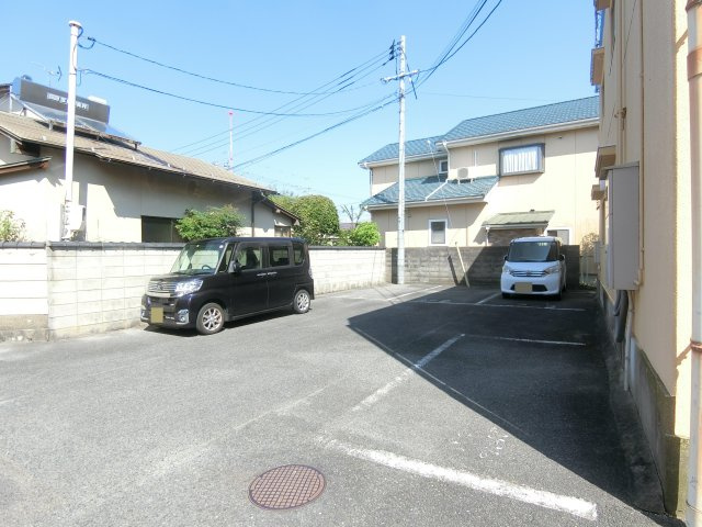 第３コーポエンナの駐車場