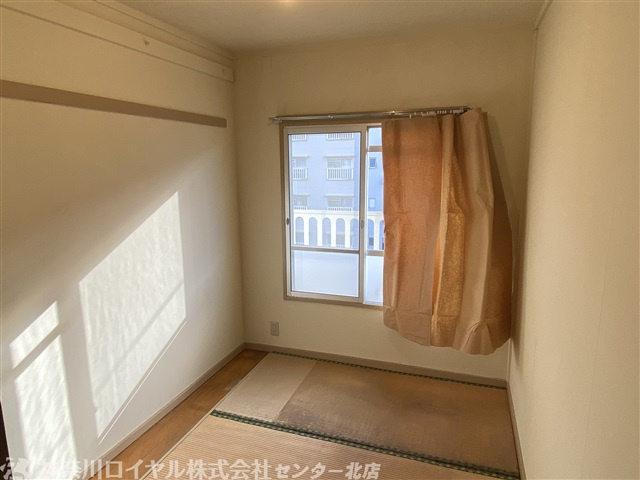 【寝室】
