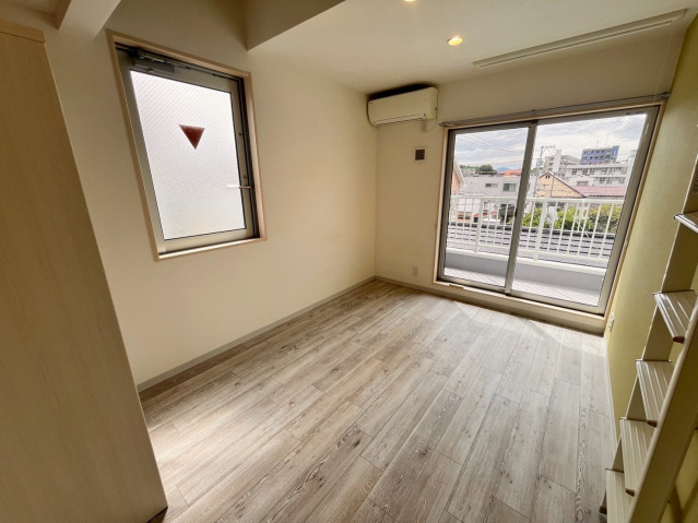 Blue.Residence浜の内装