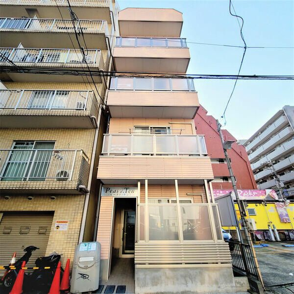 Ｐｅａｋｄ　Ｔｅｎ（ピークドテン）の外観