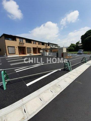 ラ　ヴィエ　ベルの駐車場|当社、チルホームのHPもご覧ください(^^)/物件情報多数♪