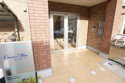 【エントランス】 | CASA　MIA | 建物の内部です
