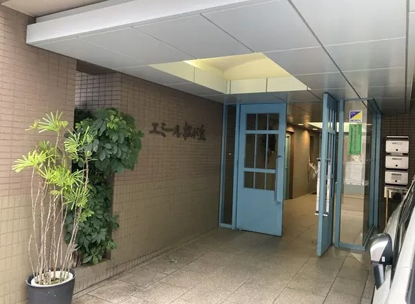 【エントランス】 | エミール松ヶ丘