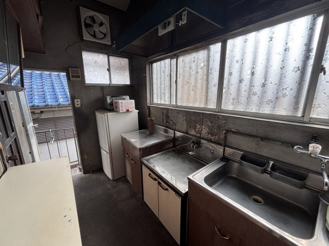 津山市田町　貸店舗　喫茶みまつ跡のキッチン