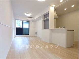 ザ　マヨン　Ⅰの居間・リビング