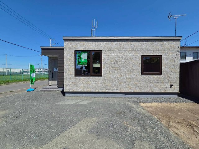 愛国西3丁目【フルリノベーション済】中古住宅の外観