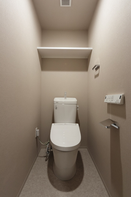 エル・セレーノ横浜のトイレ|※写真は同タイプ住戸です。